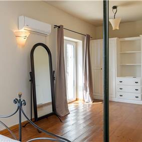 3 bedroom villa with heated pool in Kassiopi, Corfu, sleeps 6